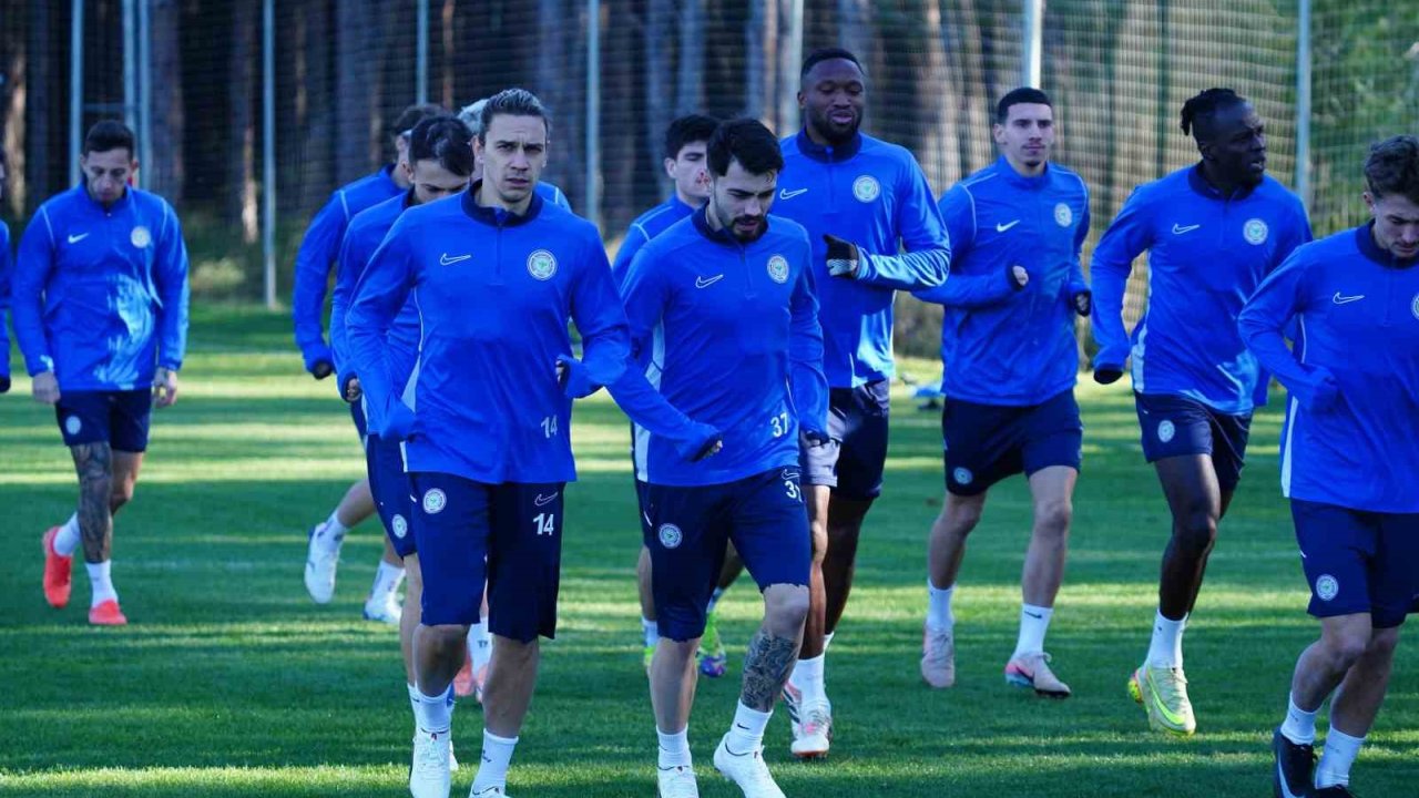 Çaykur Rizespor’da ikinci yarı hazırlıkları sürüyor
