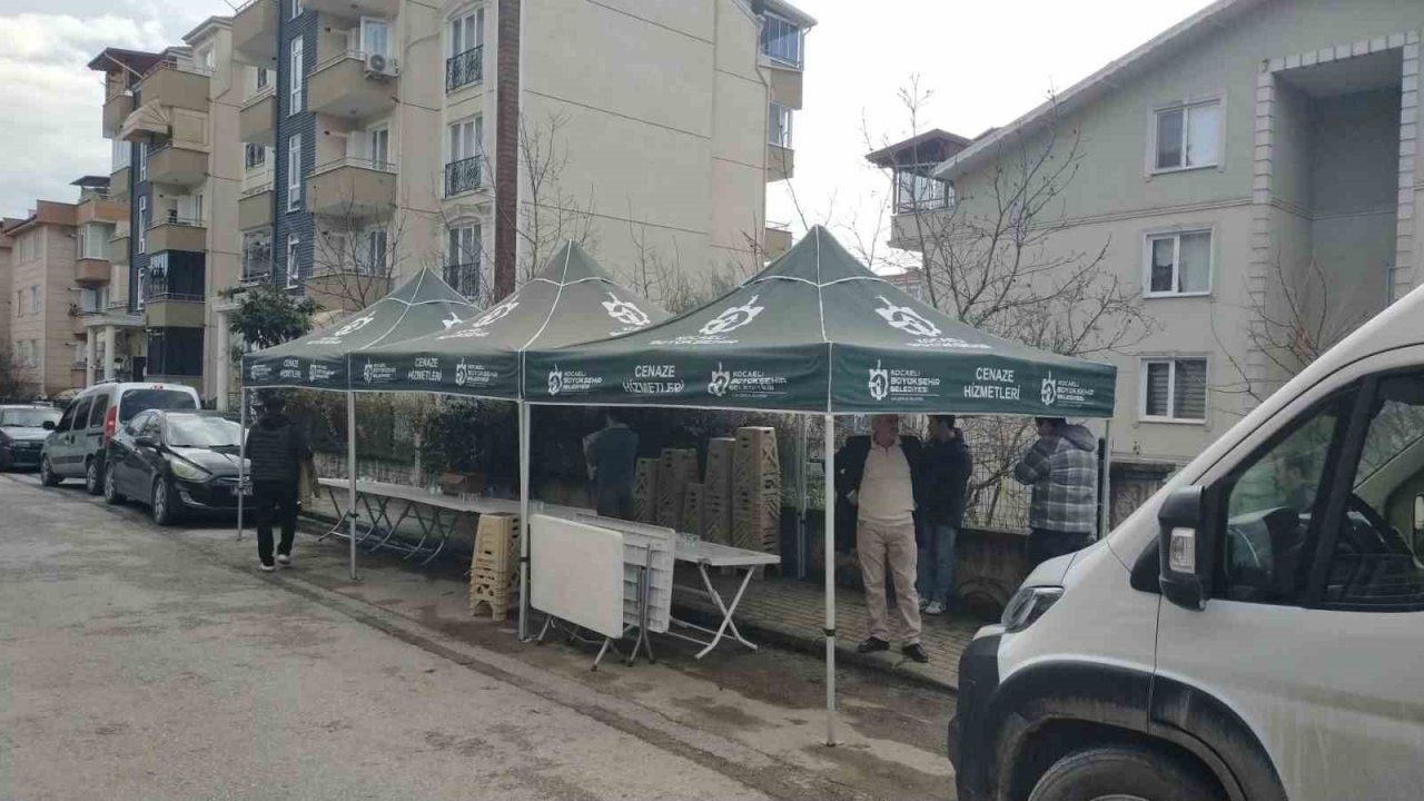 Cenaze sahiplerine destek