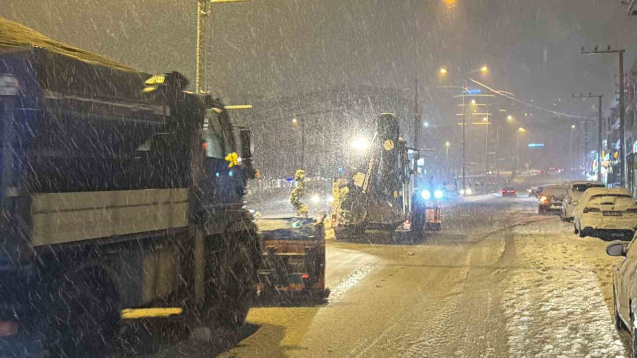 Düzce’nin yüksek kesimlerinde kar kalınlığı 10 santimetreye ulaştı