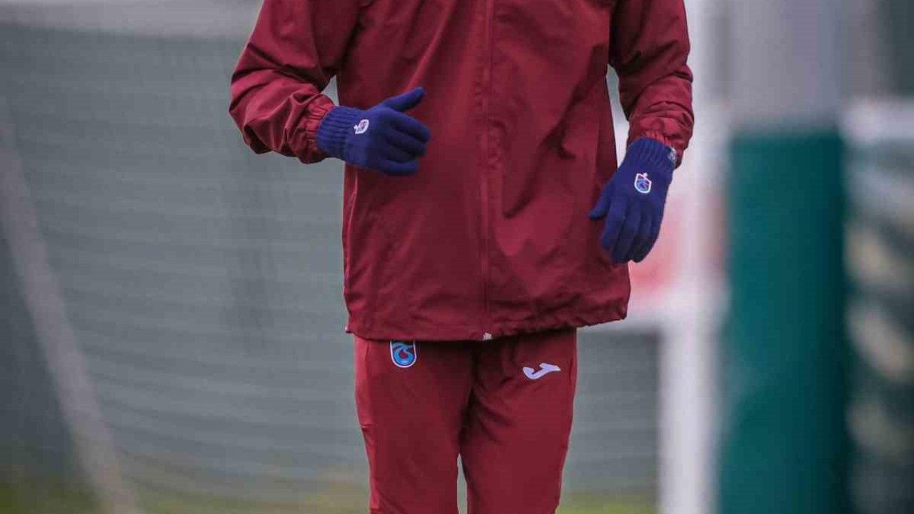 Ernest Muçi gollerine kupada da devam etti