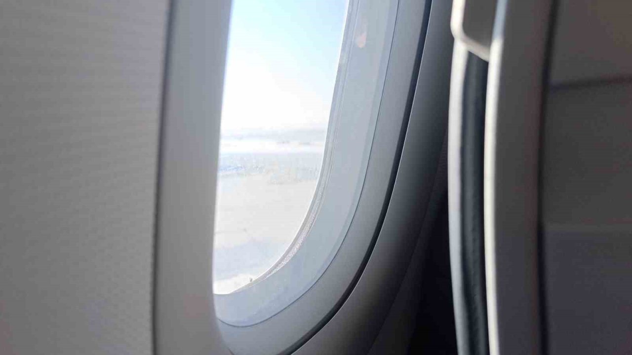 Erzurum’da aşırı soğuk nedeniyle İstanbul seferinde gecikme