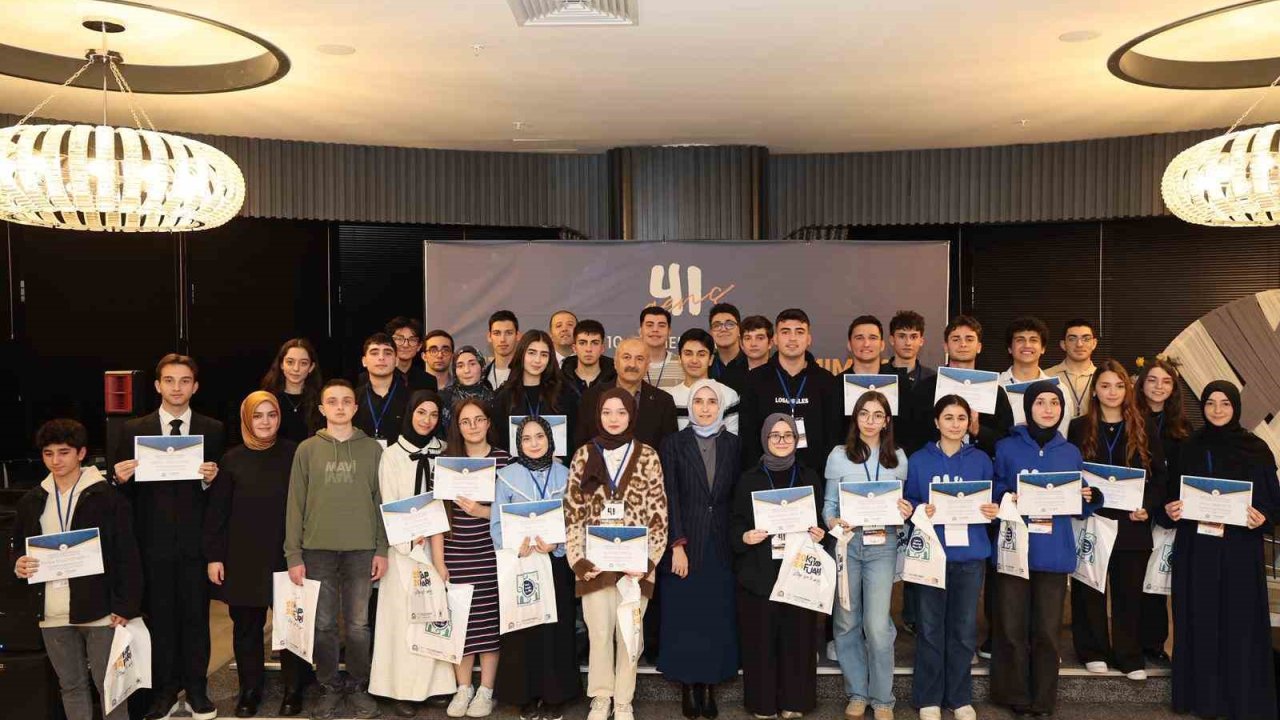 Gençler geleceğin teknolojileriyle buluştu