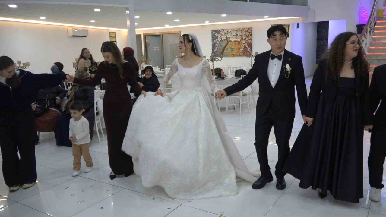 Güney Kore’den iş için geldiği Türkiye’ye damat oldu