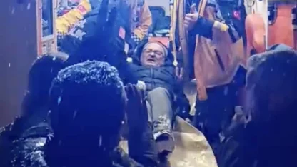 Kar sebebiyle köyde mahsur kalan hasta için seferber oldular