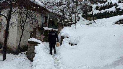 Karabük Belediyesi kış şartlarında hizmetlerini sürdürüyor