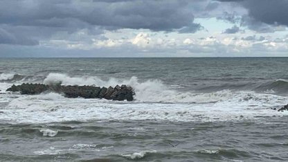 Karadeniz’de fırtına etkili oluyor