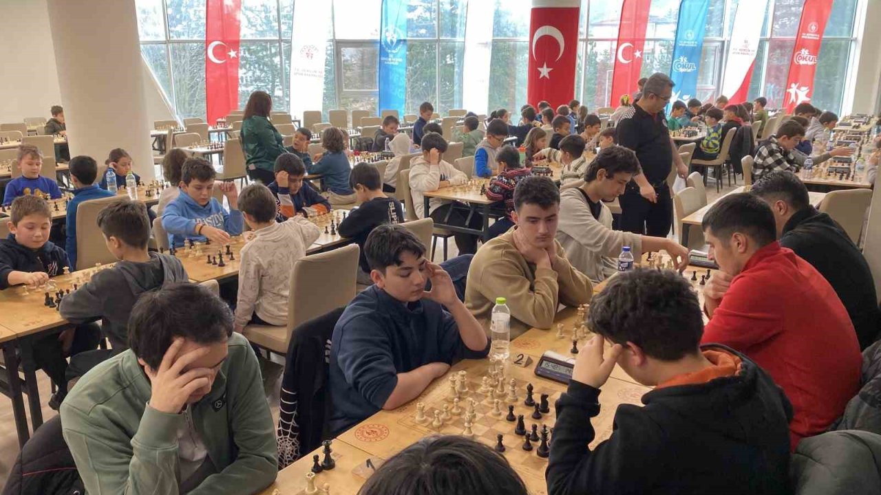 Kastamonu’da Çalışan Gazeteciler Günü satranç turnuvasıyla kutlandı