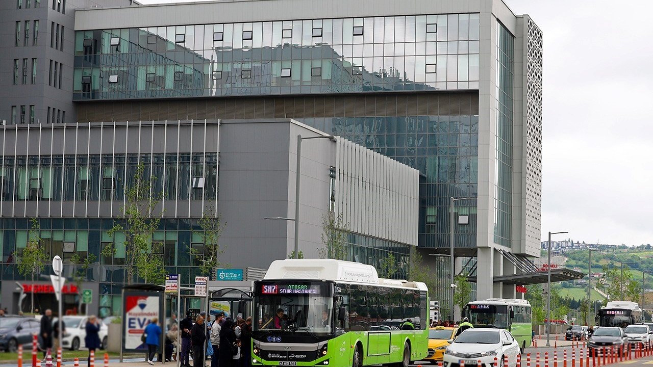 Kocaeli Şehir Hastanesi’ne 14 yeni otobüs hattı