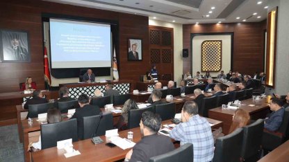 Körfez Belediye Meclisi’nde metro durağı yeri devri görüşüldü