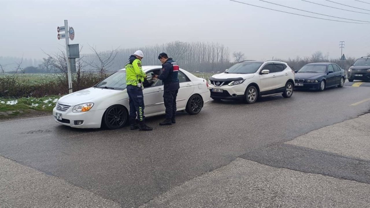 Köylerde 6 bin araç denetlendi