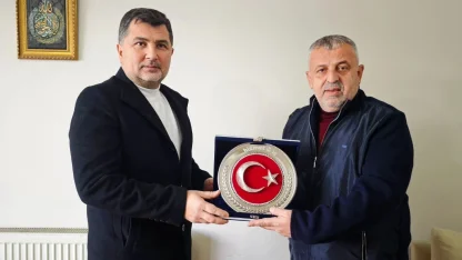 Milletvekili Öztürk, Hizmet-İş Sendikası yöneticilerini ağırladı