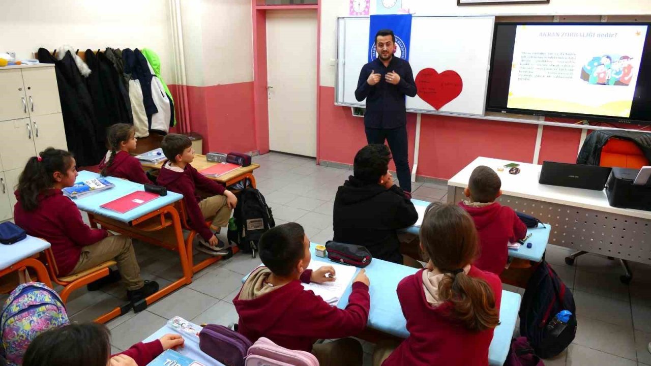 Okullarda akran zorbalığına karşı eğitim seferberliği