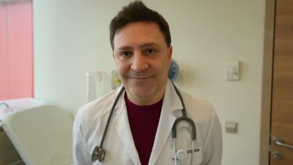 Profesörden ’üçlü salgın’ uyarısı: "H3N2, RSV ve COVID-19 aynı anda yayılıyor"