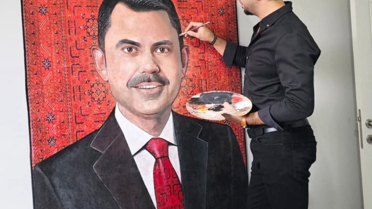 Ressam çift, Bakan Kurum’u halıya resmetti