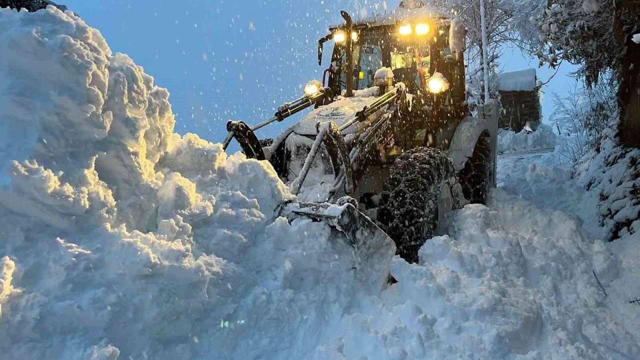 Rize’de 63 köye kar nedeniyle ulaşım sağlanamıyor