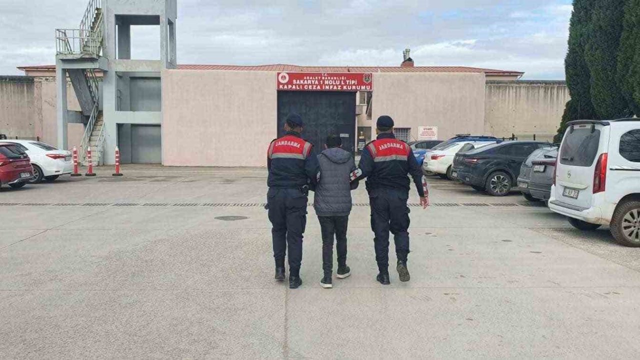 Sakarya’da yılın ilk haftasında çeşitli suçlardan aranan toplam 301 şahıs yakalandı