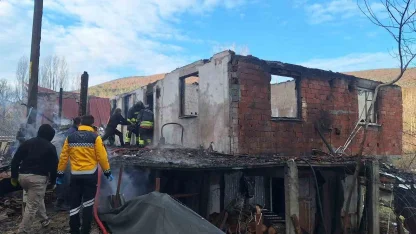 Samsun’da ev yangını: 2 ölü