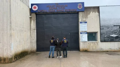 Samsun’da jandarma 15 günde 205 aranan şahıs yakalandı