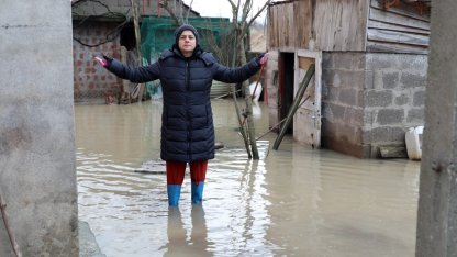Üç günlük yağmur felakete döndü: Sakarya Karasu’da mahalle su altında kaldı