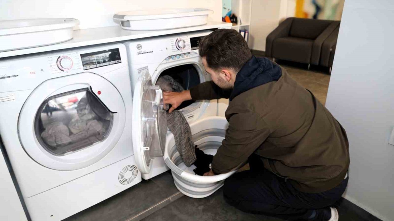 Üniversite öğrencilerine ücretsiz çamaşırhane hizmeti