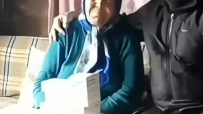 Yolu kapanan köydeki hastanın ilaçları için ekipler seferber oldu