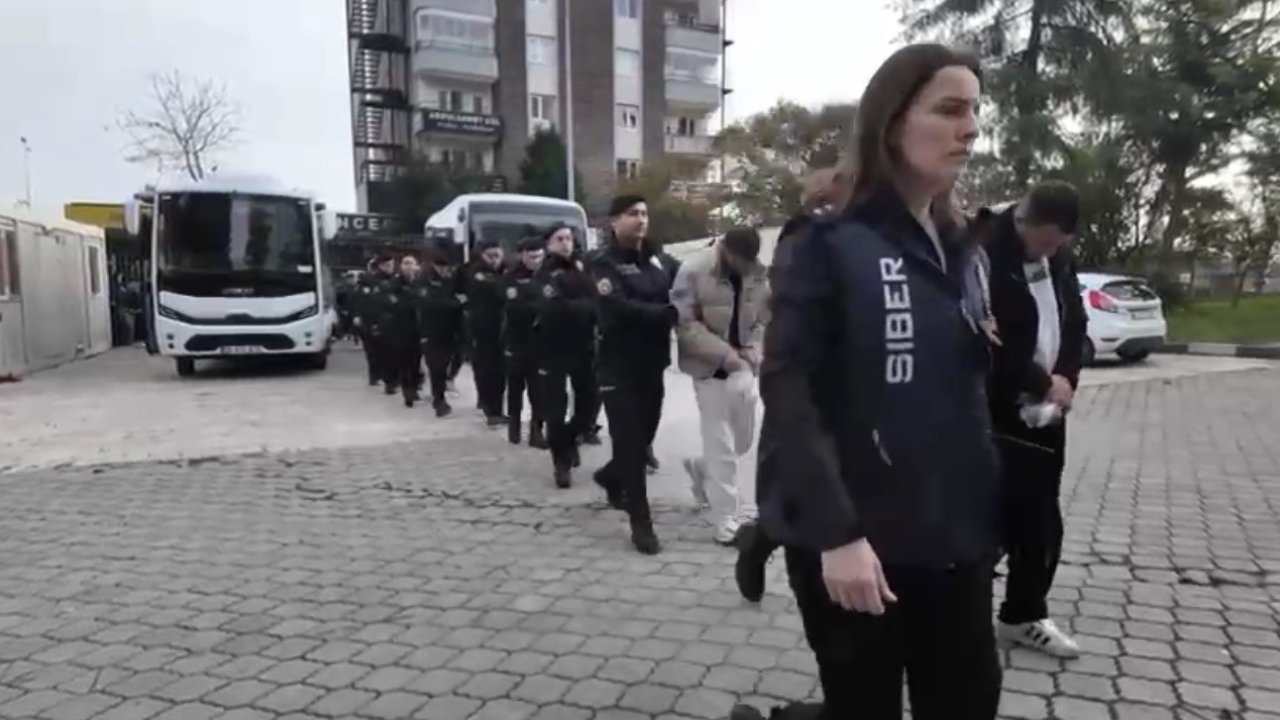 14 kişinin tutuklandığı yasa dışı bahis operasyonunda 2,6 milyar TL işlem hacmi belirlendi