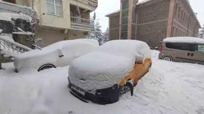 Ardahan’da hafta sonu eğitimlerine kar engeli