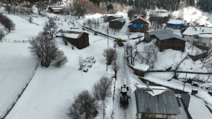 Artvin Orman Bölge Müdürlüğü’nden karla mücadeleye destek