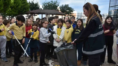 Atakum’da çocuklardan çevre temizliği konusunda anlamlı etkinlik