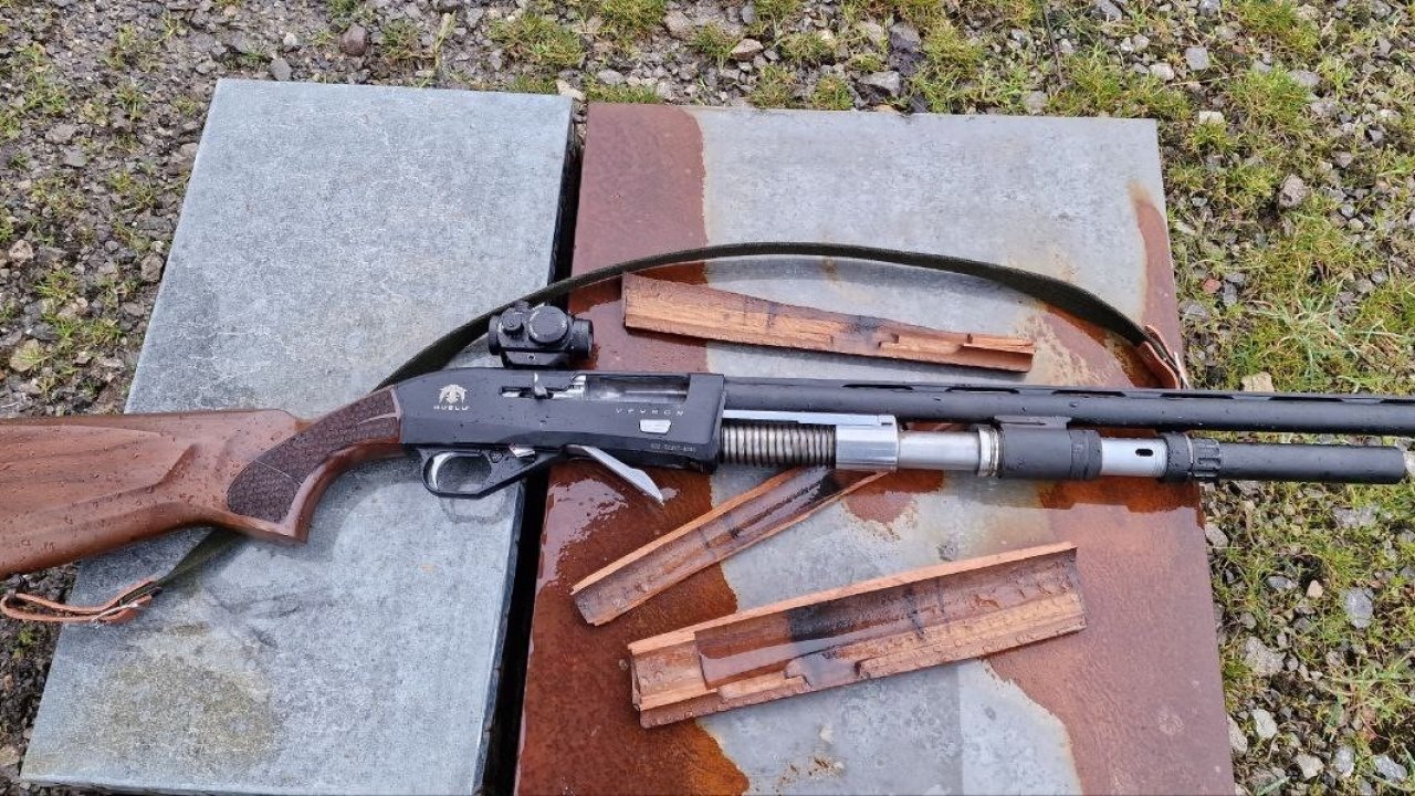 Ava giderken av oldu: Tetiğe bastı, tüfeği elinde parçalandı