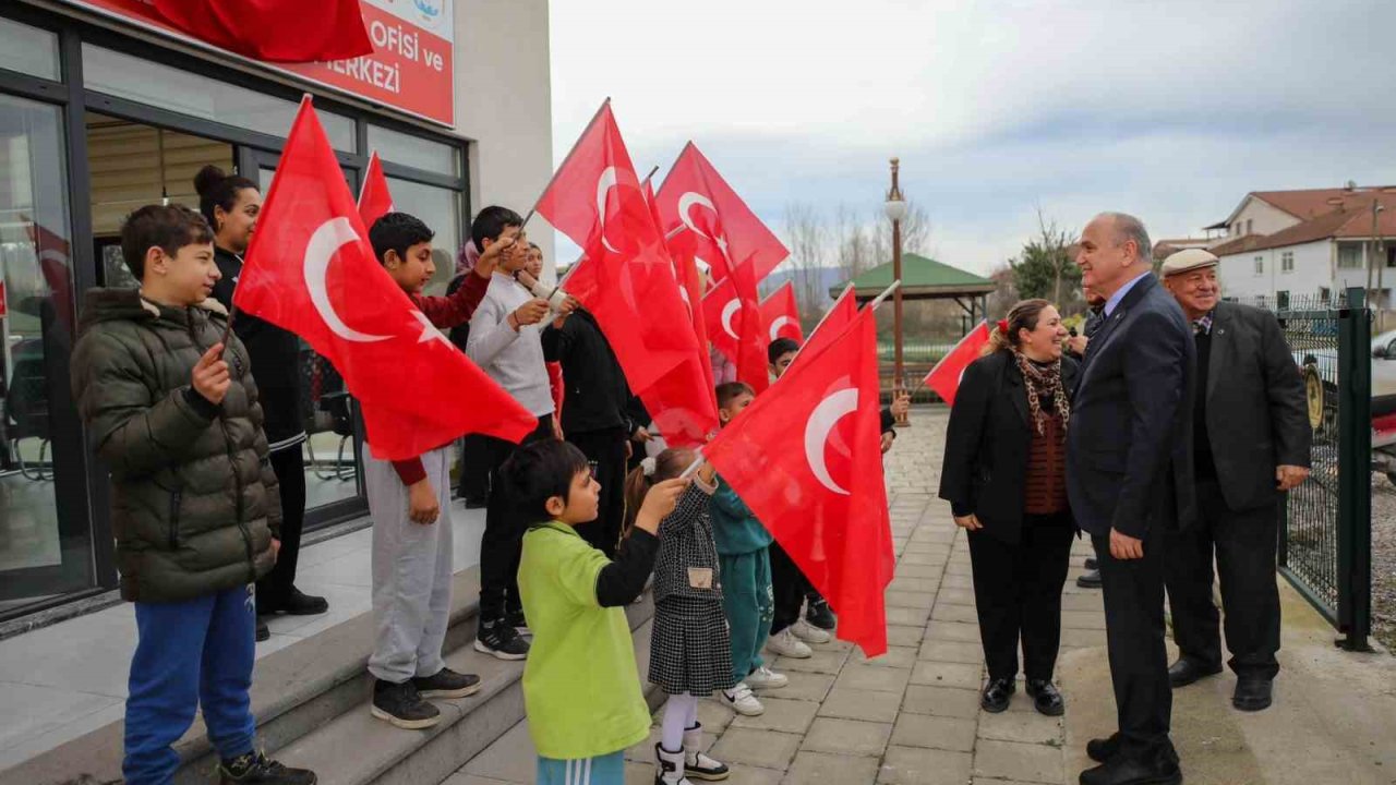 Başkan Özlü Roman koordinasyon merkezini inceleme