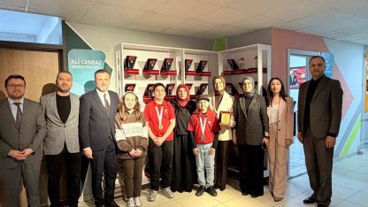 BİLSEM öğretmeni STAR programında bursiyer oldu