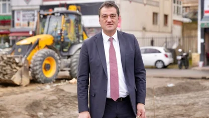 Giresun Belediye Başkanı Köse, kalp krizi şüphesiyle gittiği hastanede yoğun bakıma alındı