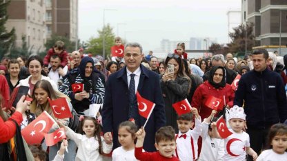 İlkadım’da minik yüreklerden Türk bayrağına büyük sevgi