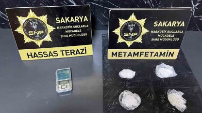 İstanbul’dan Sakarya’ya zehir taşıyan iki şahıs tutuklandı