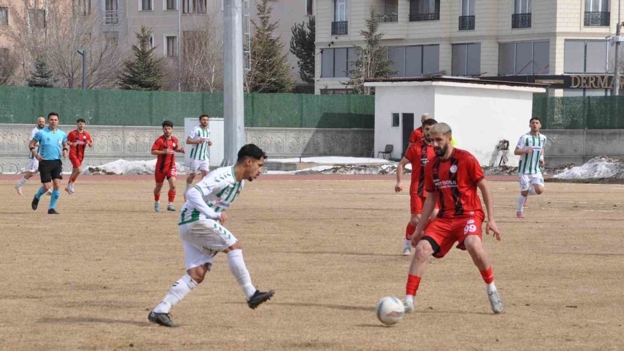 Kars 36 Spor: 2 Doğubayazıt Spor: 1