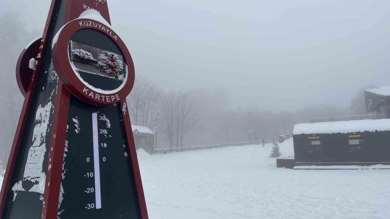 Kartepe’de kar yeniden etkisini gösterdi