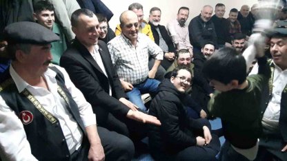 Mudurnu’da geleneksel ‘Birikme Gecesi’nde güldüren anlar