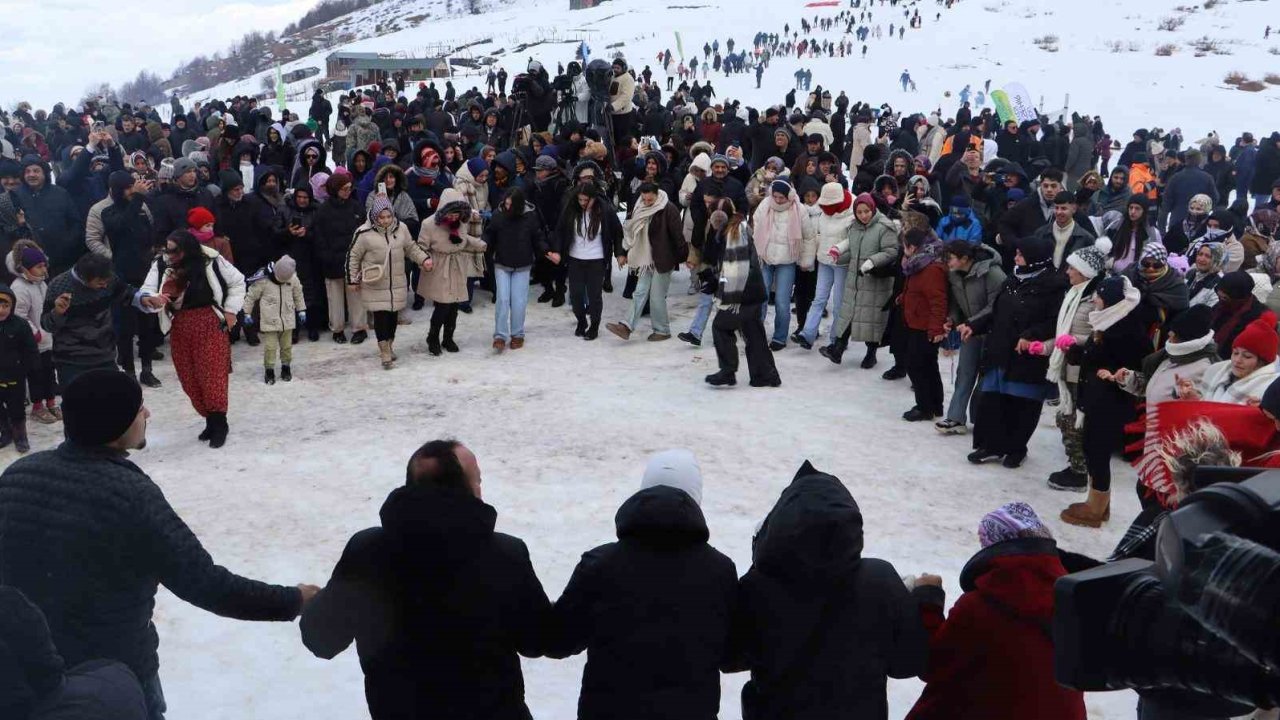 Ordu’da bin 700 rakımlı yaylada renkli kar festivali