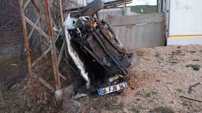 Samsun’da otomobil takla attı: 2 yaralı