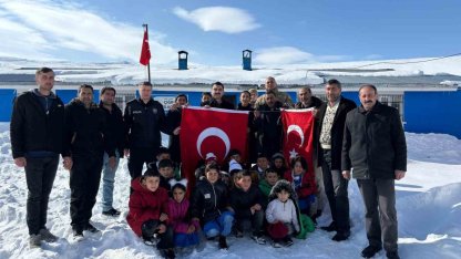Susuz Kaymakamı Tutal’dan öğrencilere anlamlı mesaj