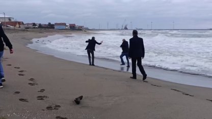 Telefonda başladı, sahilde bitti: Cinnet anlarında film gibi ikna operasyonu