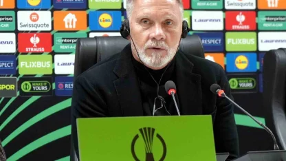 Thorsten Fink: "Galibiyetten dolayı mutluyuz, kurayı dört gözle bekliyoruz"