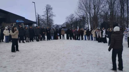 Zirvede şiir molası