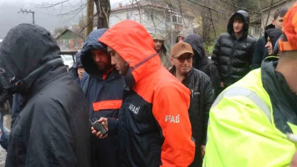 2 gündür haber alınamayan vatandaşın cansız bedenine ulaşıldı: 130 personel görev aldı