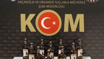 Bayburt’ta 10 litre kaçak alkol ele geçirildi