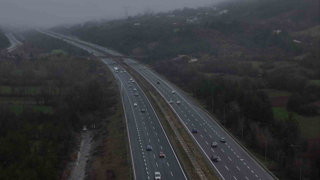 Bayram tatili bitiyor, dönüş başladı: Yollarda bayram trafiği