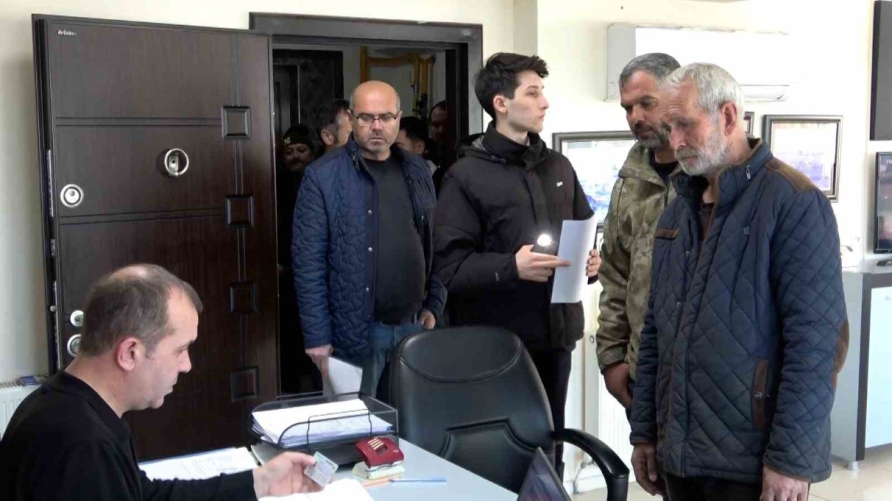 Bolu’da APP plakadan ceza yemek istemeyenler şoförler odasına akın etti