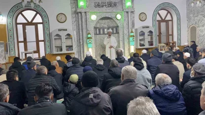 Bolu’da bayram namazı kılındı