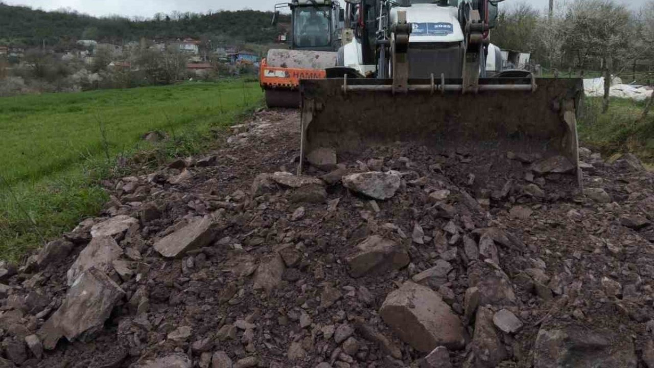 Bozulan yollara hızlı müdahale